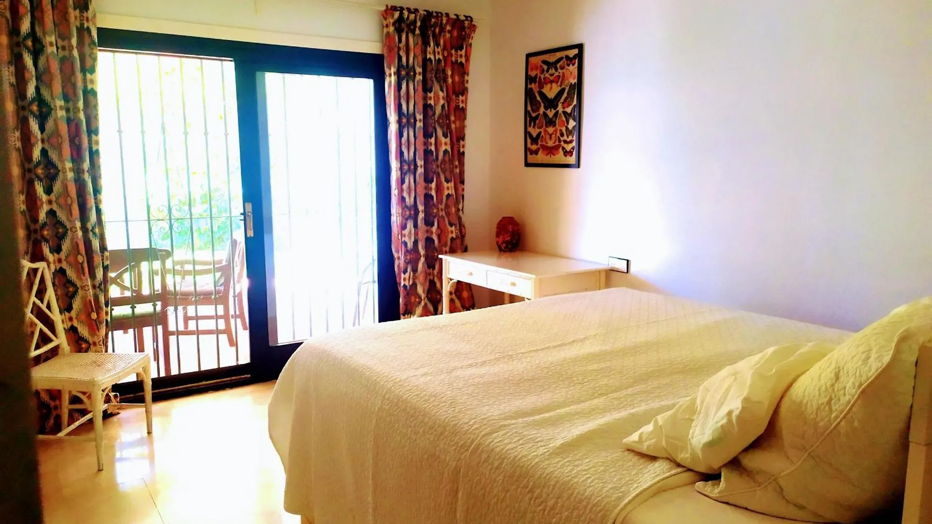 בית נופש הוילה Sitio de Calahonda Casa Tara ספרד